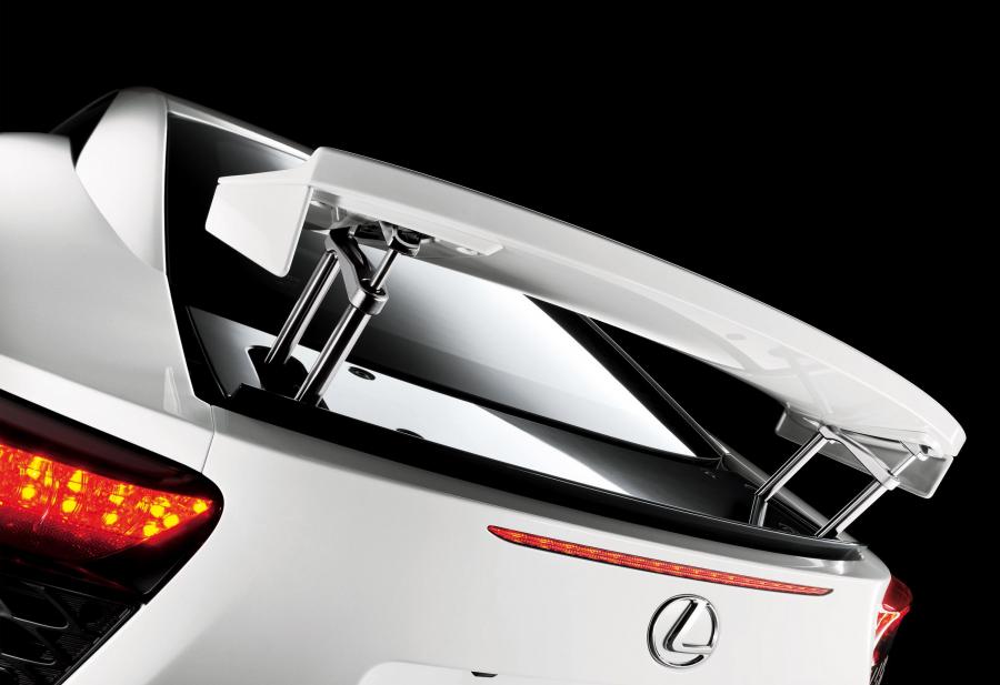  Lexus LF-A 2010 года  (фото 87 из 213)